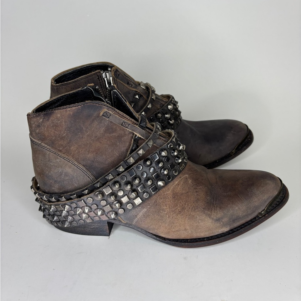 Freebird MZLOW Studded Distressed Leather Booties Zip Boots Women’s Sz 8M